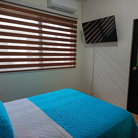 Teresita'S House Suites Con Cocina Privada Puerto Baquerizo Moreno Kültér fotó