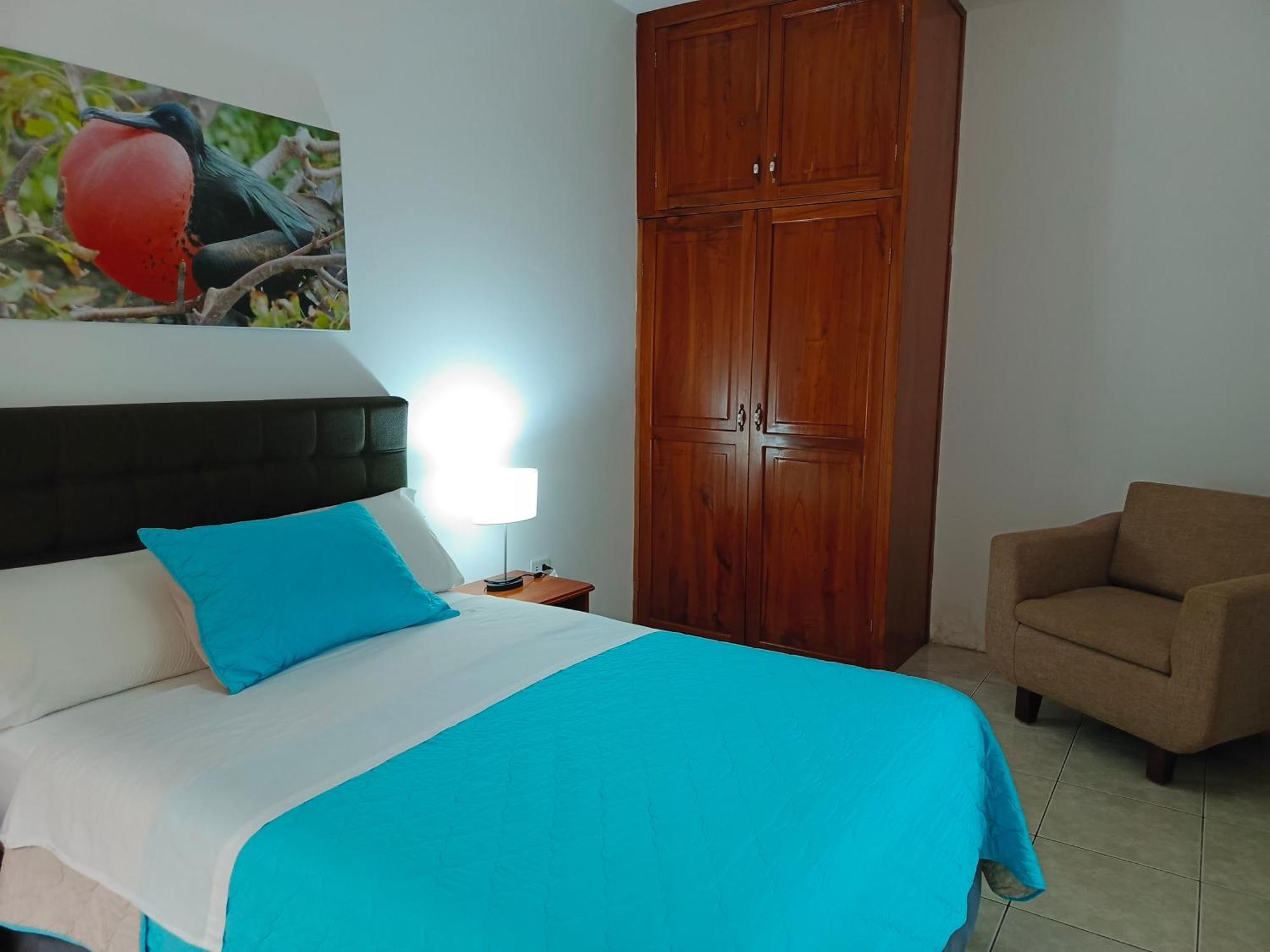 Teresita'S House Suites Con Cocina Privada Puerto Baquerizo Moreno Kültér fotó